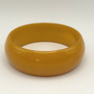 Butterscotch Bakelite Bracelet Smooth High Domed Tested Vintage 1930s – 1940s